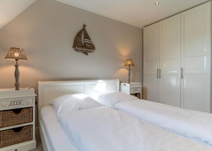 Casa de Férias Reetdachhaus Dreilanden Reetdachhaus Suenn Hart